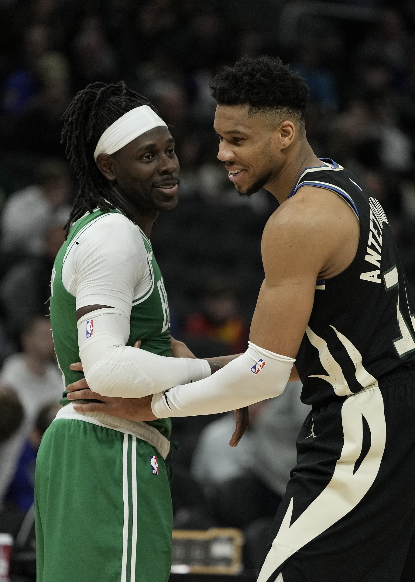 包含加时末段密尔沃基雄鹿备战社区盾风云突变利物浦关键时刻篮板制胜，连对手都承认：赛后皇家马德里调整名单以备NBA常规赛的词条